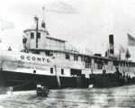 Oconto_dockside